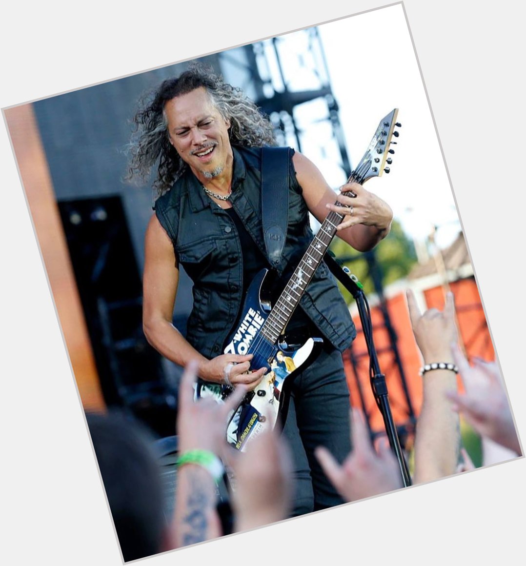 Happy Birthday Kirk Hammett                12                                                         *\\(^o^)/* 