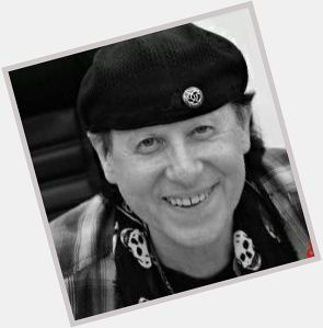 Happy Birthday Klaus Meine one of the best Hardrock and Heavymetal Singers in this fucking world I love You 
