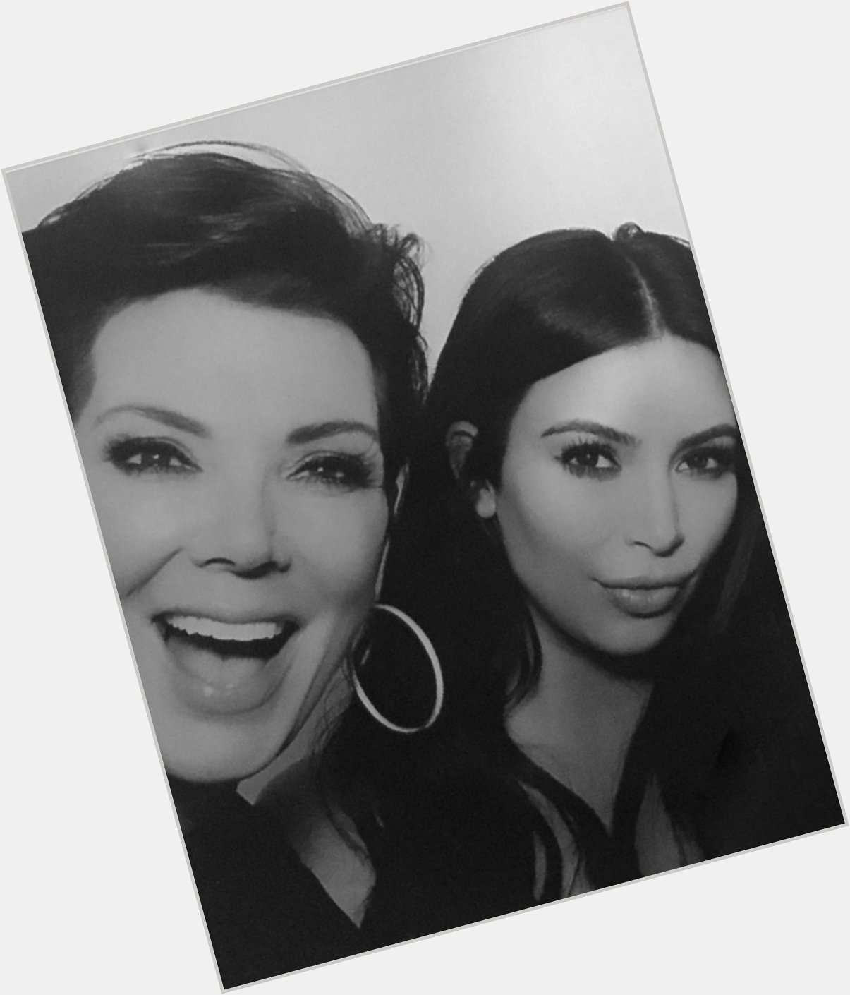 HAPPY 60TH BIRTHDAY TO KRIS JENNER !  