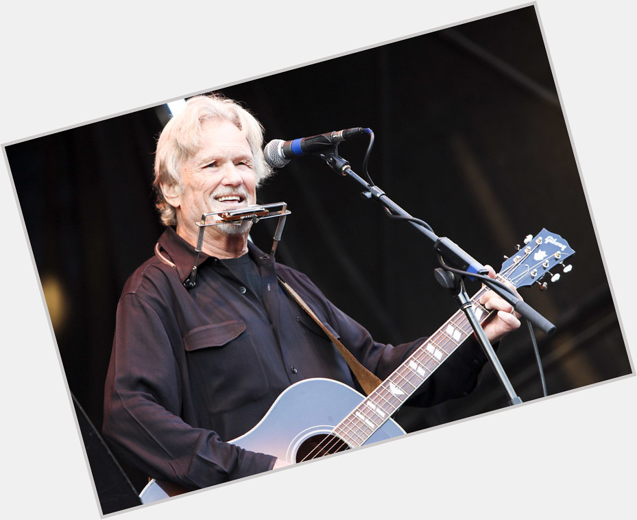 Happy birthday to the one and only Kris Kristofferson! (Shot by me at the Three Rivers Arts Fest many moons ago) 