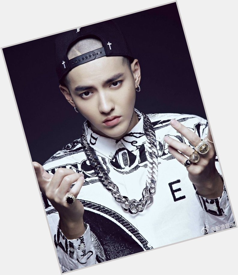 \"Bad Girl\" couldn\t be more perfect. I love you Kris Wu  Oh and a happy late birthday to this handsome man! 