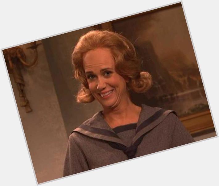Happy birthday to my favorite person, Kristen Wiig. One day we will be friends, and until then we must suffice apart. 