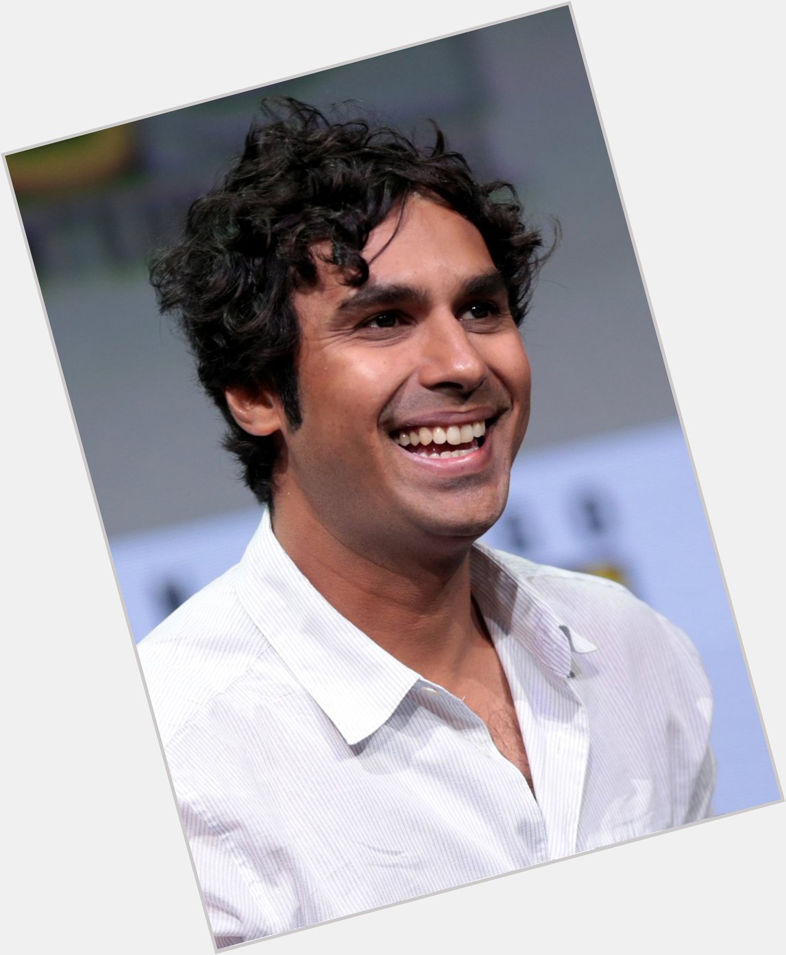 Happy birthday Kunal Nayyar you are 41 years old today and your great as Raj Koothrappali in The Big Bang Theory. 