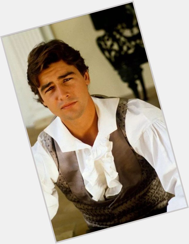    Happy 53rd Birthday, Kyle Chandler!! I love you! You beautiful perfect man, you!! 