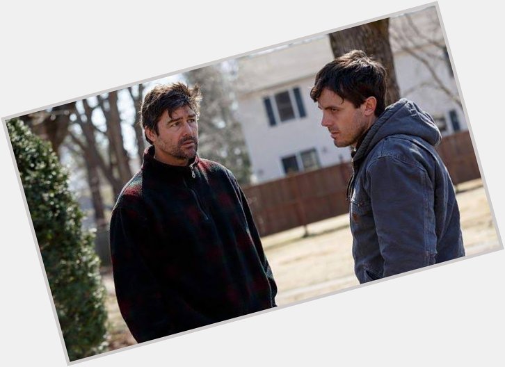 Happy birthday Kyle Chandler, so good as the supportive brother in Manchester by the sea. 