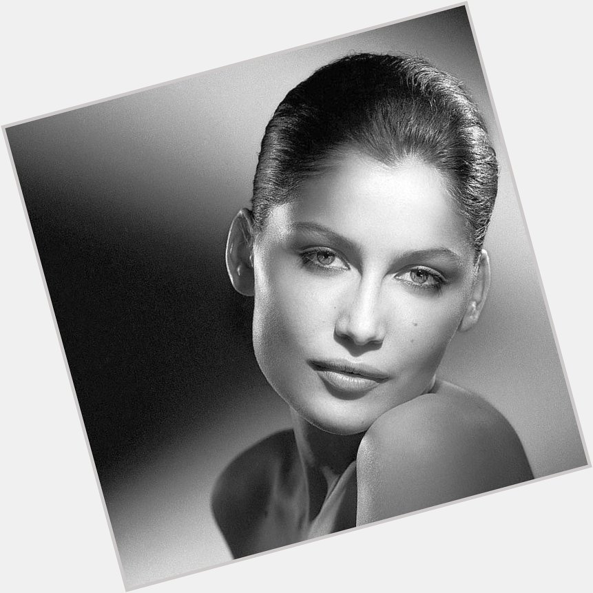 Happy Birthday to Laetitia Casta
(11 May 1978)
French actress and model. 