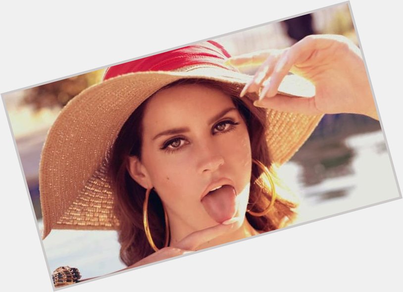 Happy Birthday to American singer-songwriter, Lana Del Rey.
(June 21, 1985) 