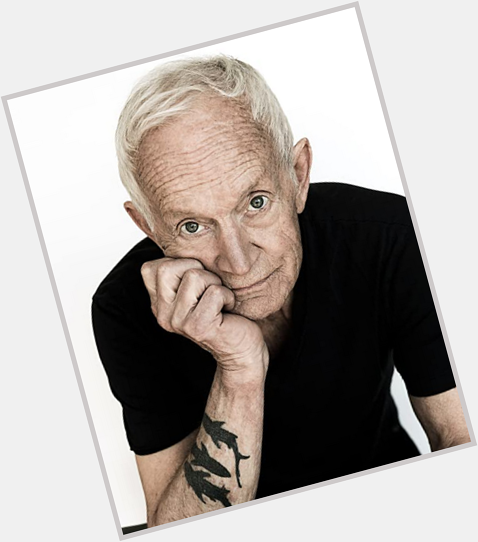 We want to wish the great Lance Henriksen a very Happy Birthday 