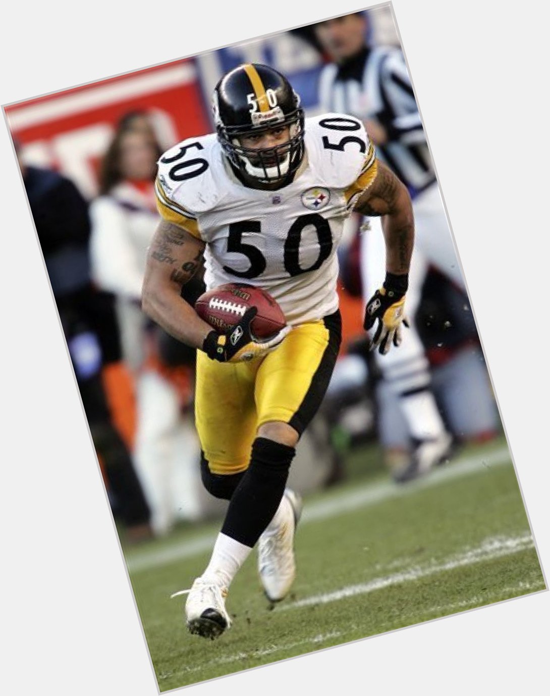Happy Birthday to Larry Foote! Luv those STEELERS! 
