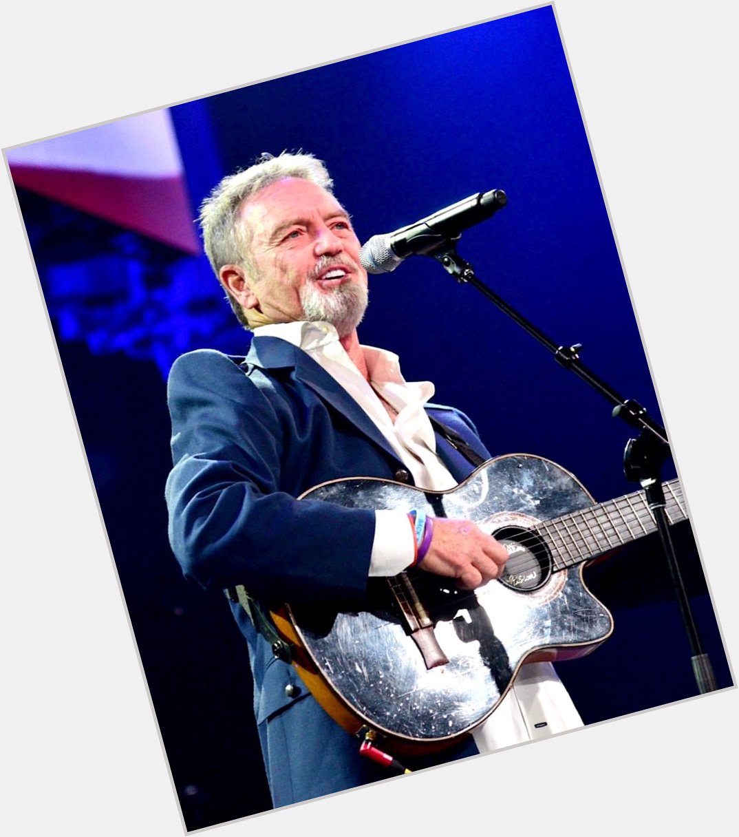 Today is Larry Gatlin\s Birthday ... reply with your favorite and wish him a Happy Birthday!  