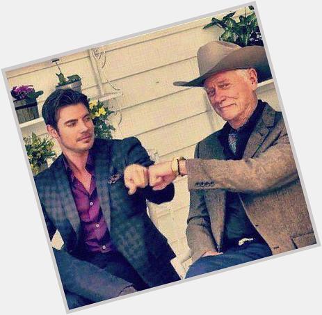 Happy birthday to the great Larry Hagman... we\ll never forget you (or JR). Thx 4 the pic! 