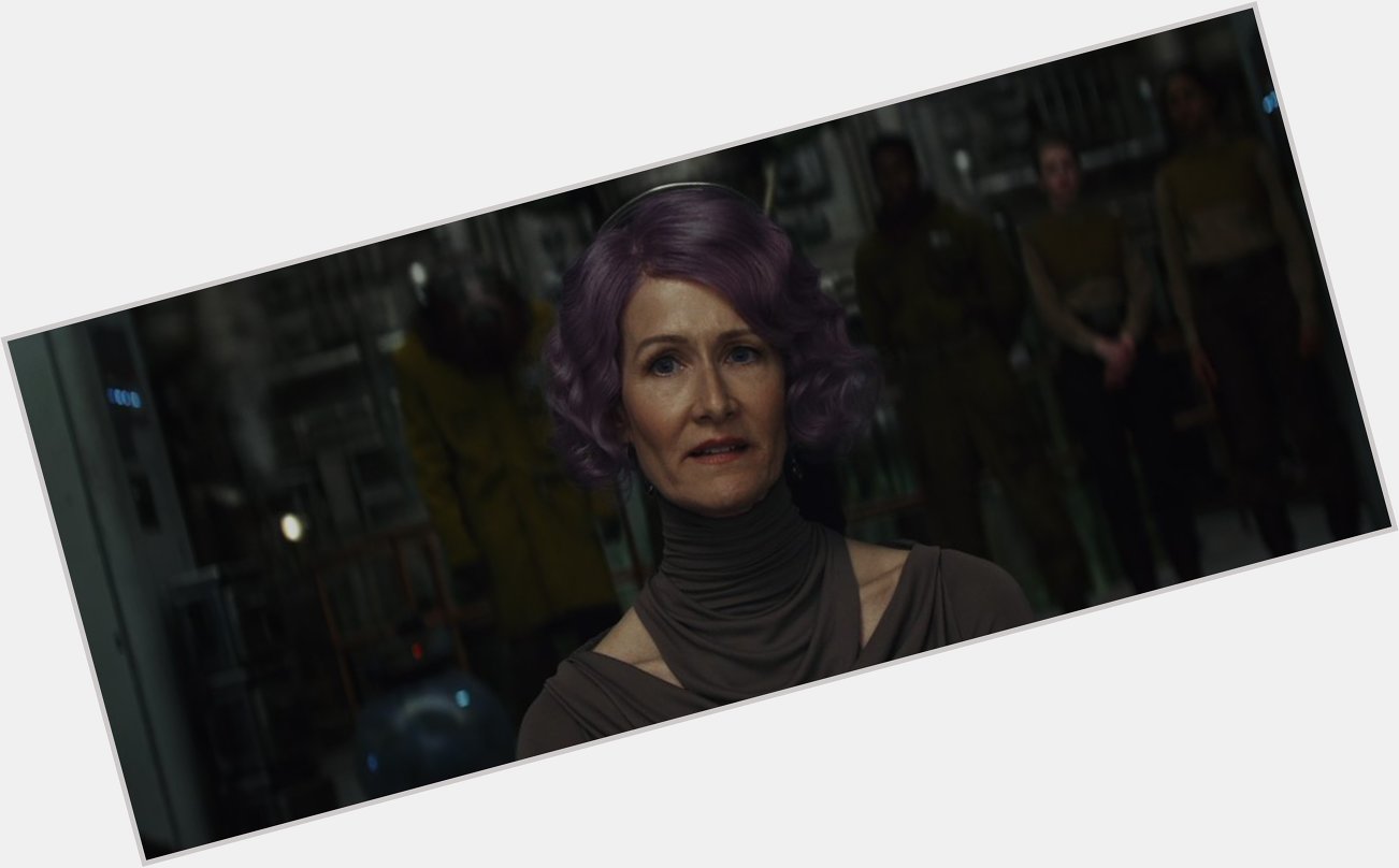 Happy birthday to Laura Dern who played Vice Admiral Amilyn Holdo! 
