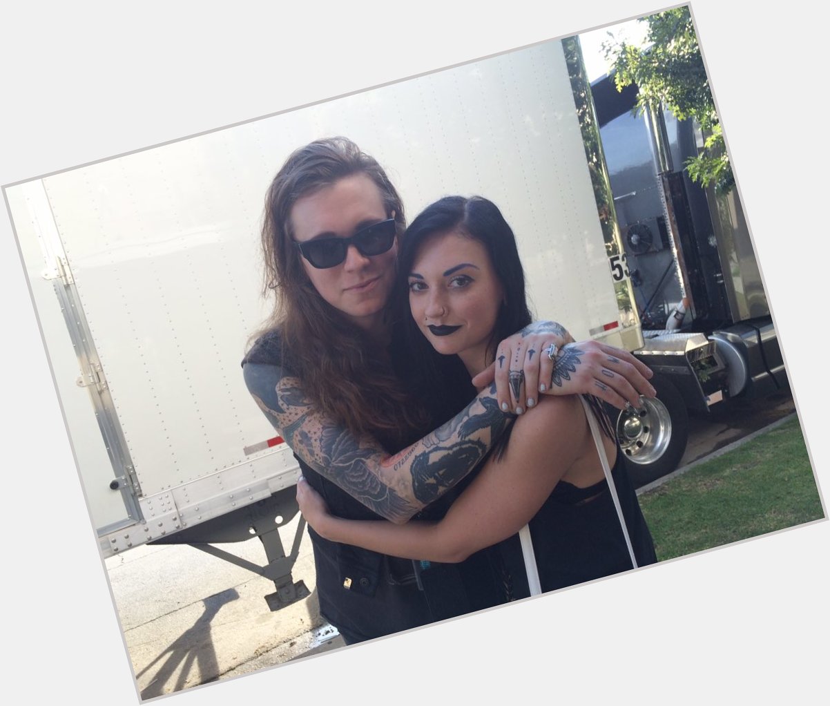 Happy Birthday to the incredible Laura Jane Grace. Have a great day! I miss you, hope to see you again soon! 