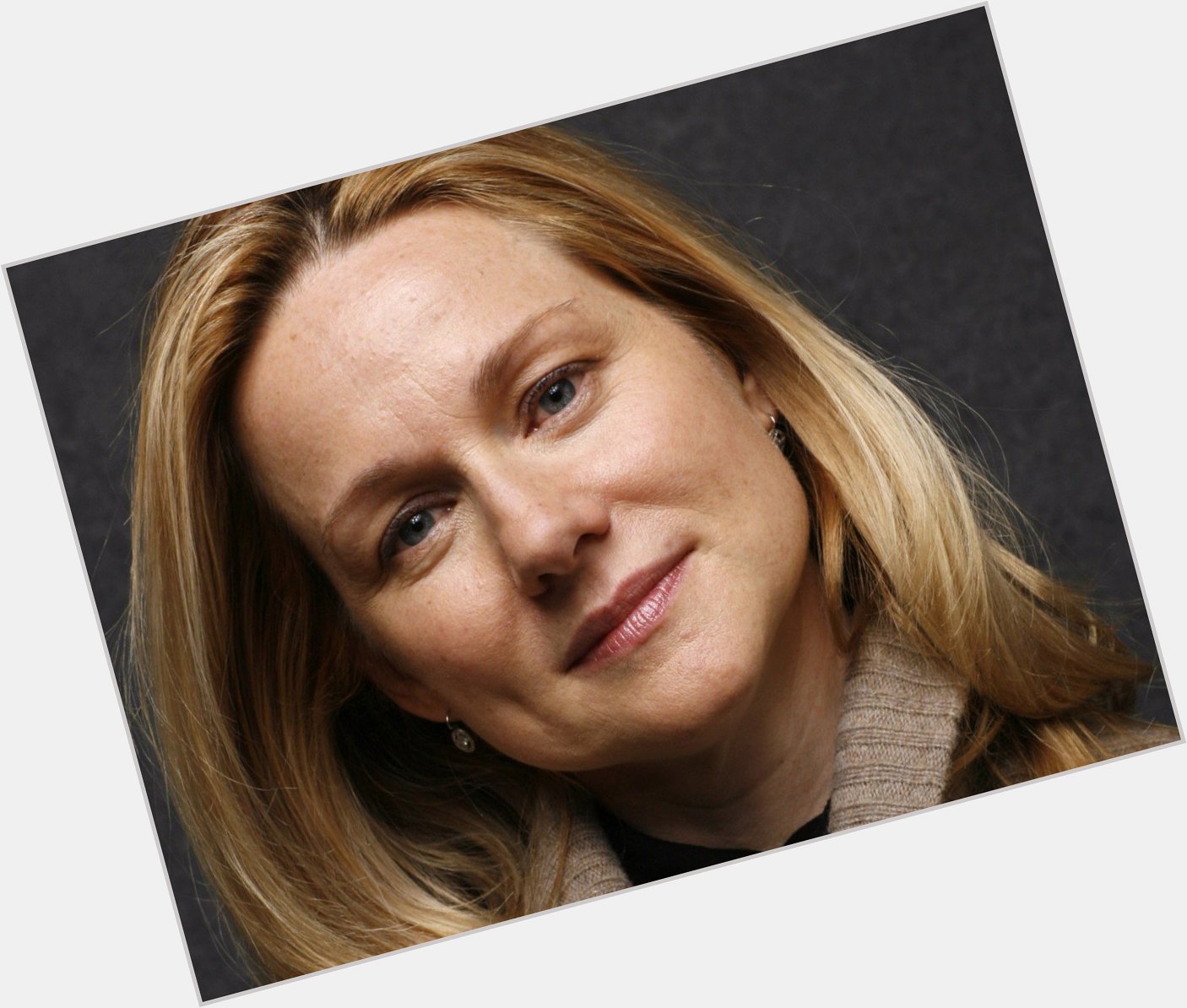 A happy birthday from Toasting The Town to Laura Linney! 