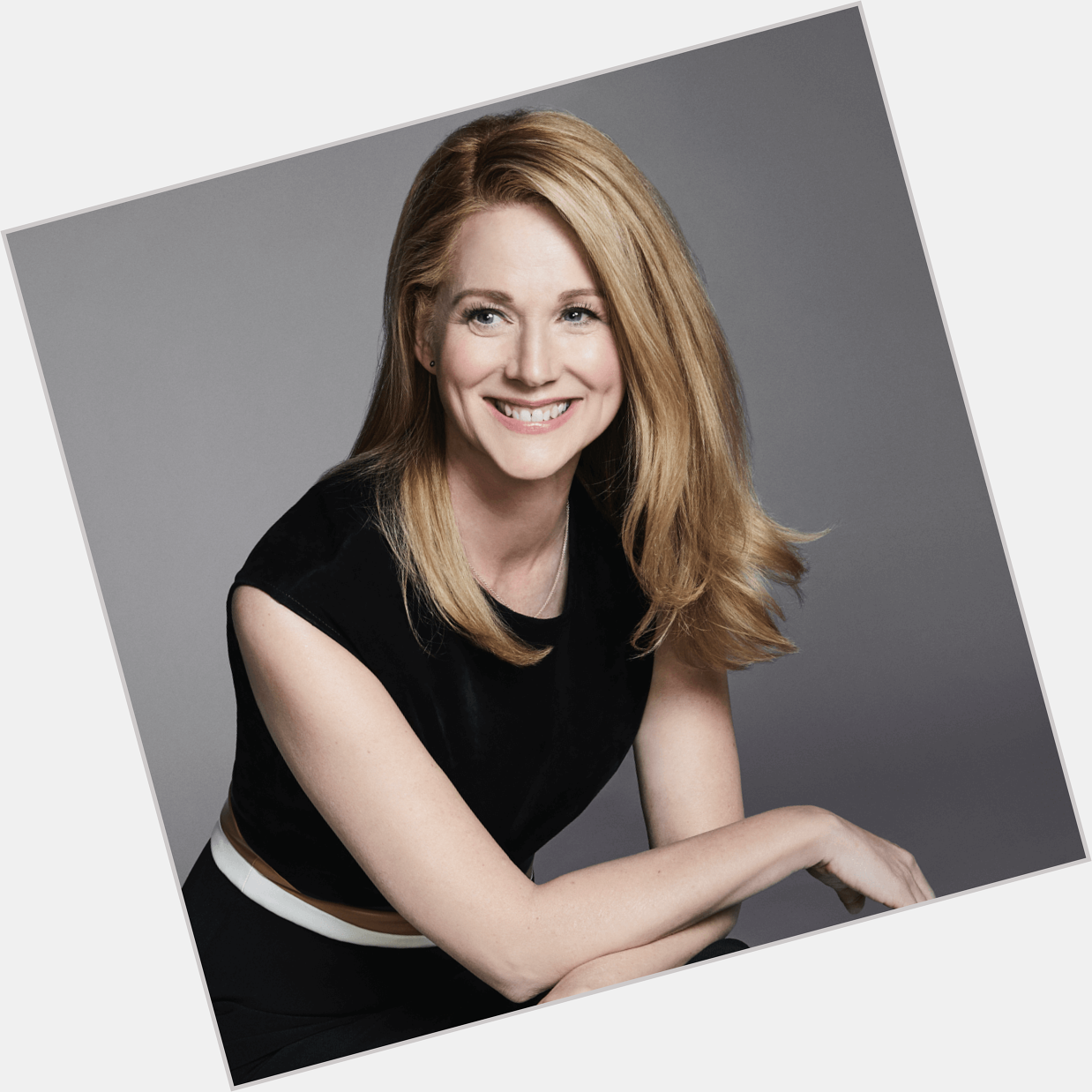 Happy Birthday to Laura Linney who turns 57 today! 