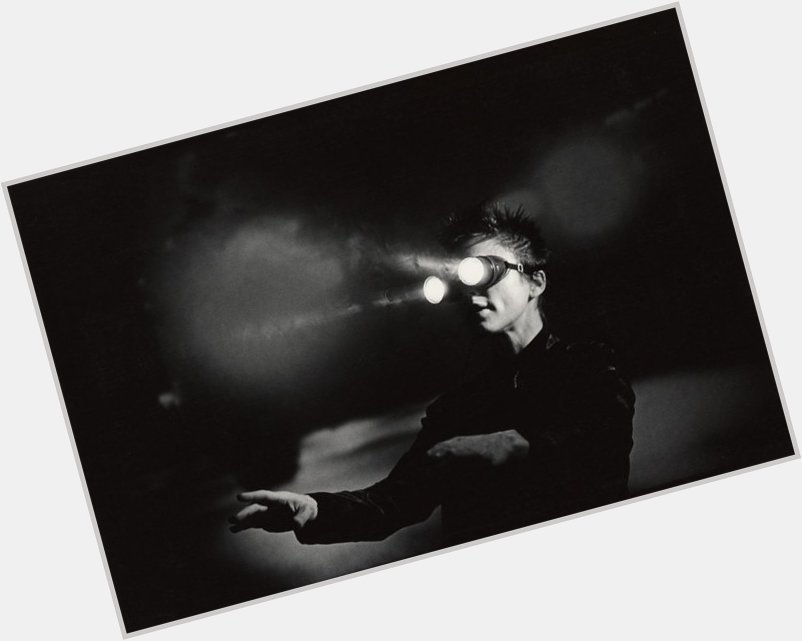 Happy 70th birthday to the inspiring Laurie Anderson! 
