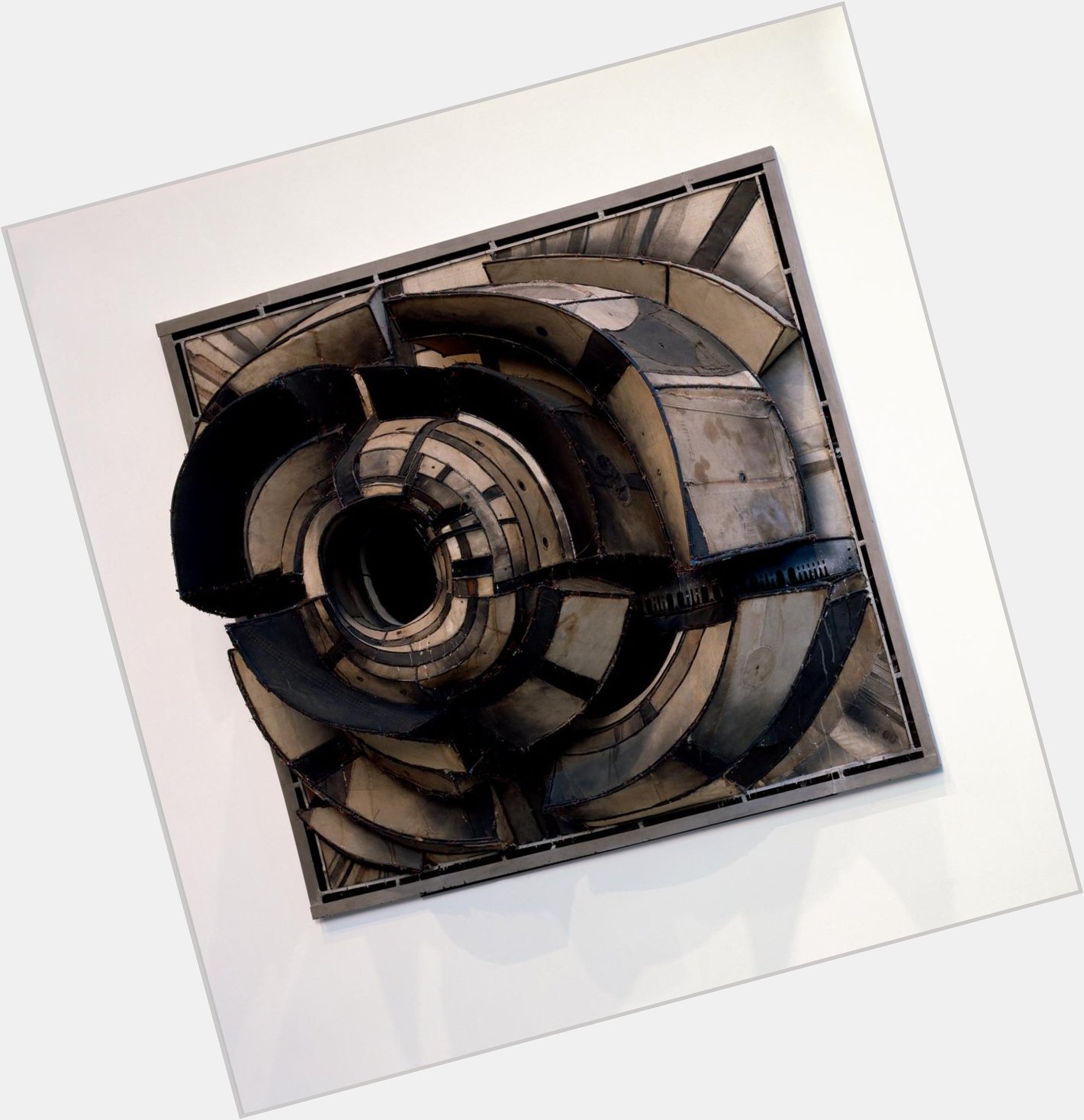 Happy birthday to Lee Bontecou, who bridged painting & sculpture with her abstract work.  