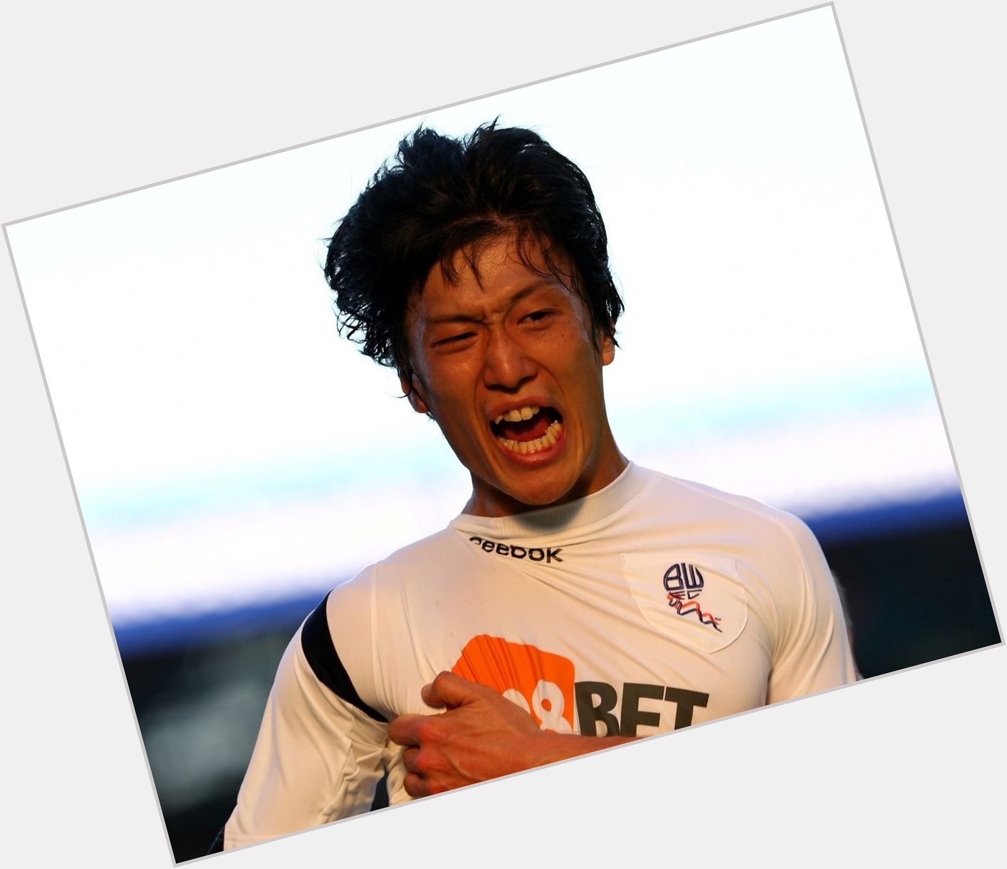 3 3 today! Happy birthday to Lee Chung-yong - have a great day, Chungy!    