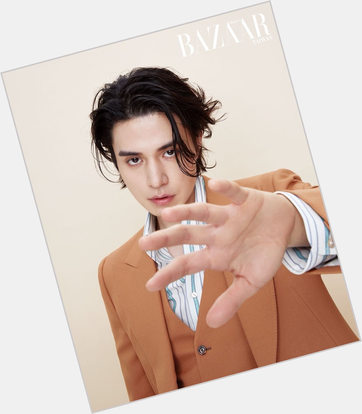 Happy birthday to this gorgeous man, Lee Dong Wook!!! 