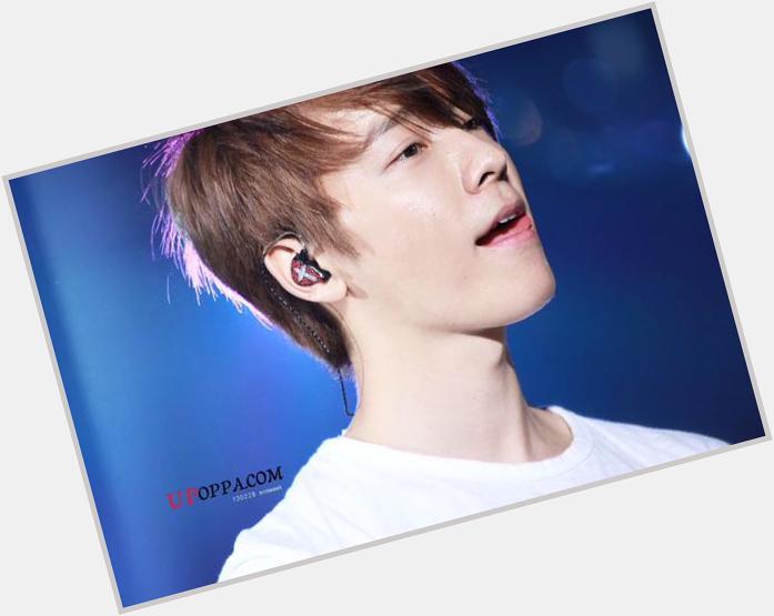 Happy birthday Lee Donghae I\ll be waiting for you again I\m always pround and always pray the best for you. 