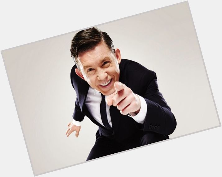 We wish a very happy 51st birthday to stand-up comedy superstar Lee Evans. 