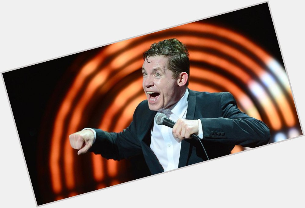 A very happy birthday to stand-up superstar Lee Evans, who turns 54 today. 