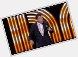 Happy birthday to Lee Evans who\s 57 today....if you forgot, don\t sweat it, he does enough of that for all of us. 