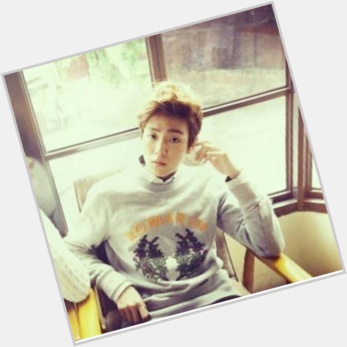 Happy Birthday Lee Hyun woo!!  I love it when you smile at us   