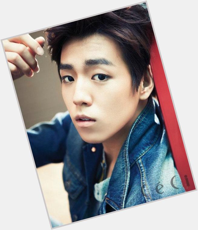 Happy Birthday to Lee Hyun Woo Oppa. Wish u all the best and long life oppa. Saranghae~ 