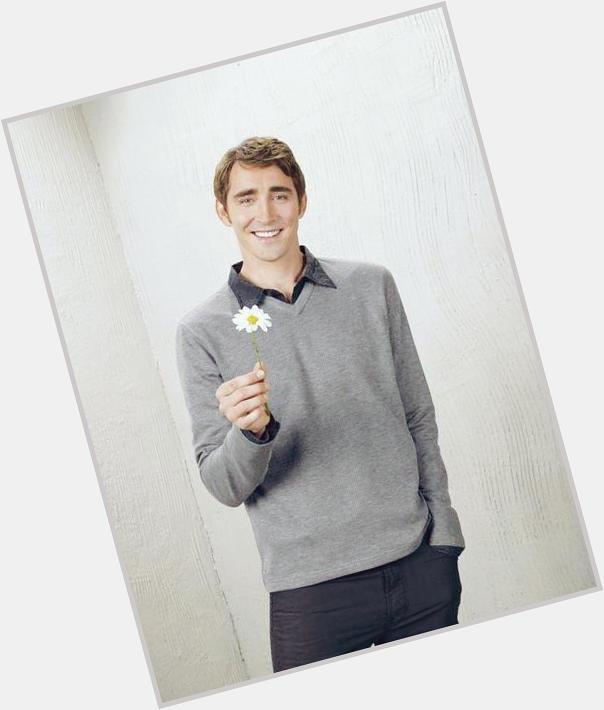  Happy birthday to dear Lee Pace (^o^) Best wishes of you!!!! 