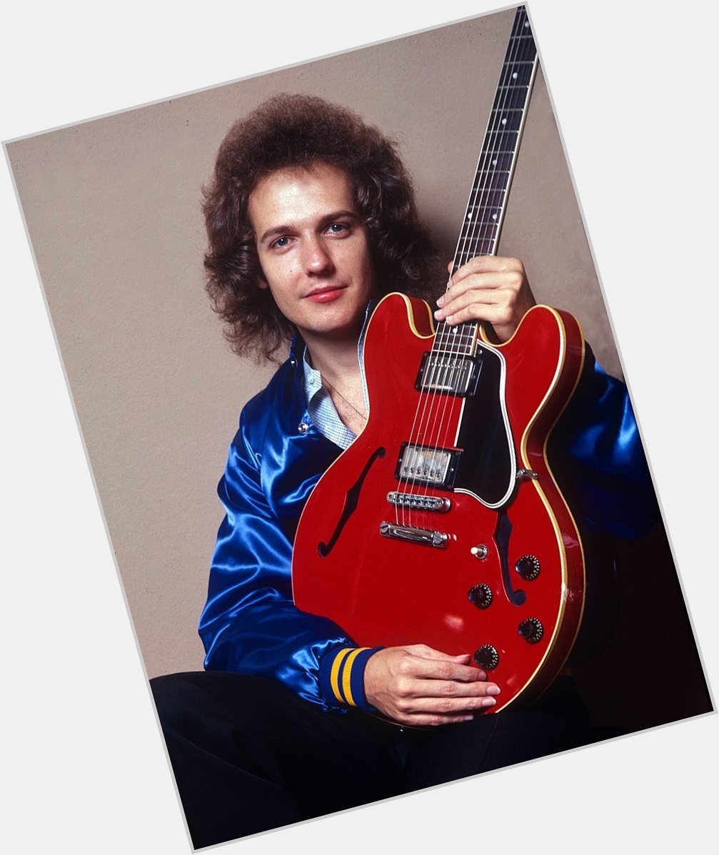Happy Birthday to Lee Ritenour who turns 69 years young today 