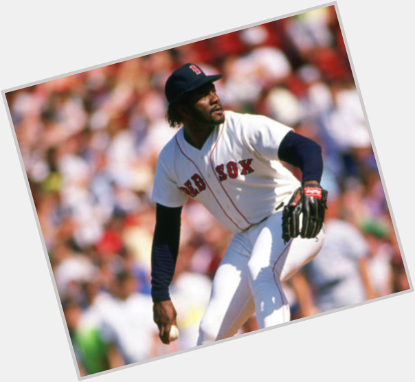 A very happy birthday shout out to Hall of Famer Lee Smith   