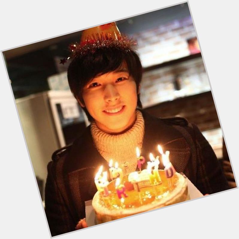  Happy birthday Lee Sungmin ^^ 
