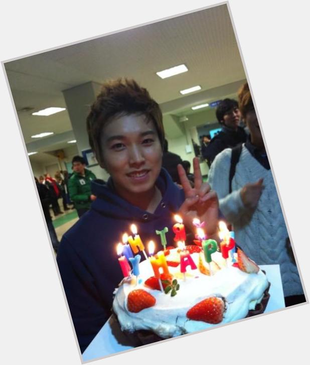 Happy Birthday to Lee Sungmin! Stay Happy and Healthy!   