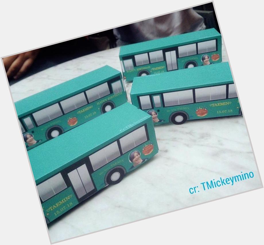 Reposting these cute buses just because :) Happy Birthday Lee Taemin! 