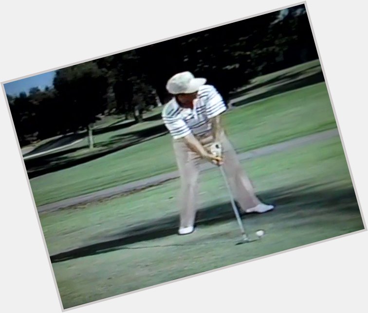 Happy Birthday to the legendary Lee Trevino

Will never get tired of watching this move 