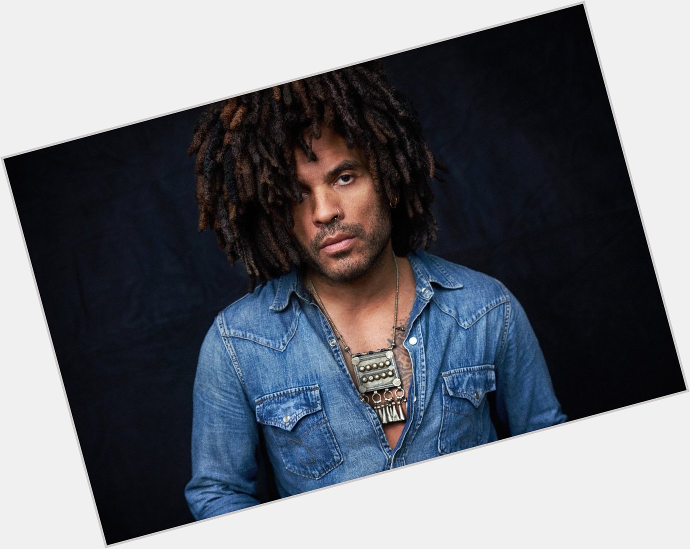 Happy Birthday to singer songwriter Lenny Kravitz, born on this day in New York City in 1964.    