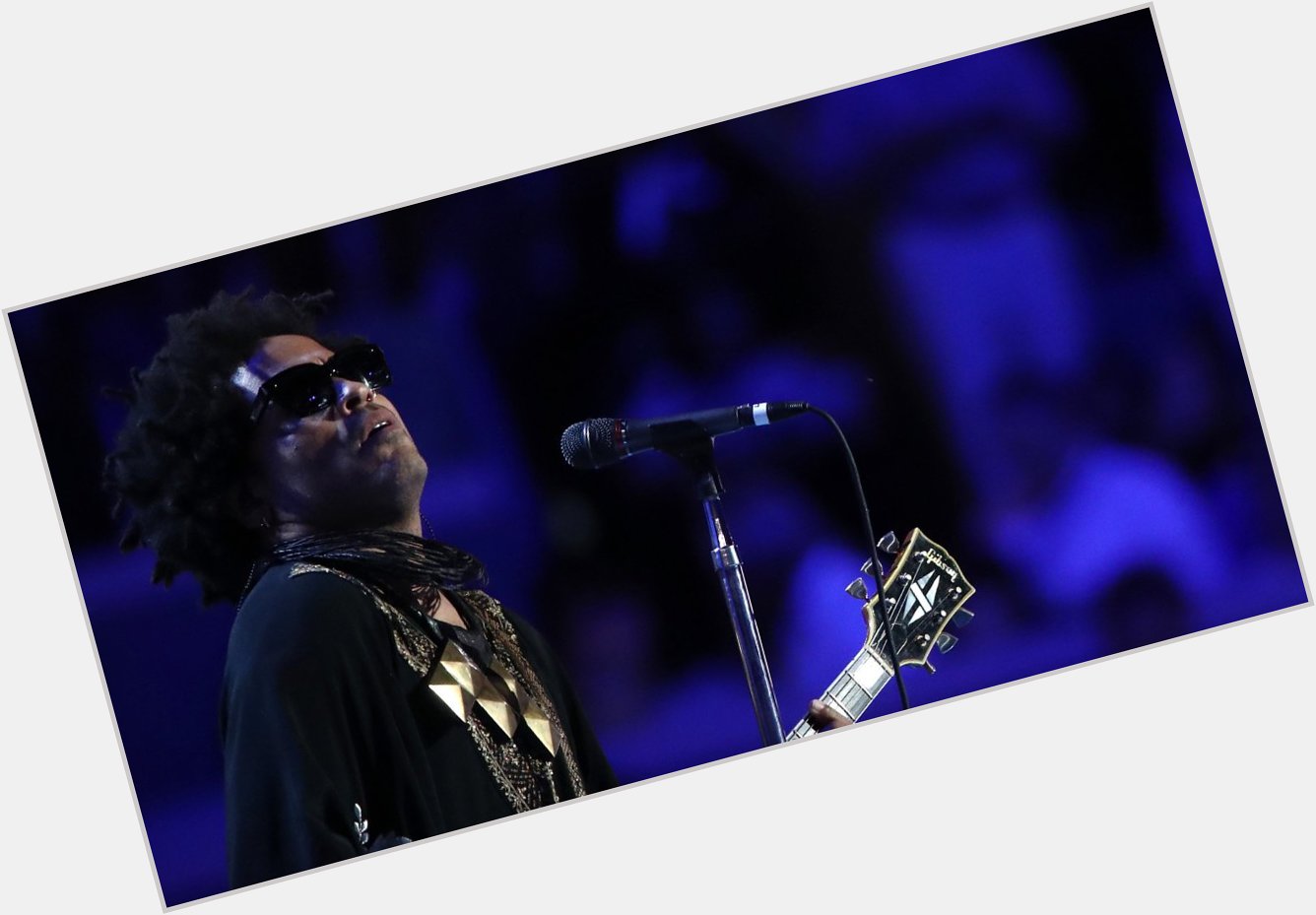 Happy birthday Lenny Kravitz! Check out our recent interview with the enduring rock star  