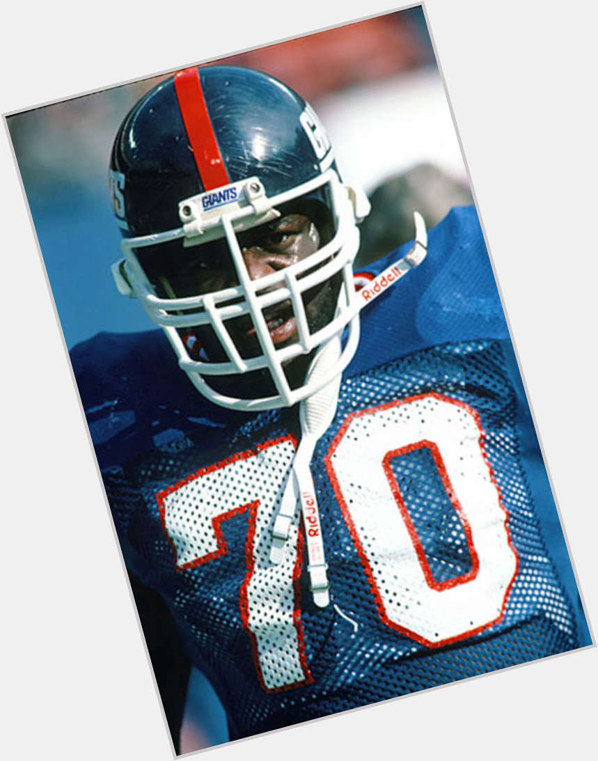 I share a birthday with one of my all time favorite Giants Mr. Leonard Marshall. Happy Birthday sir 