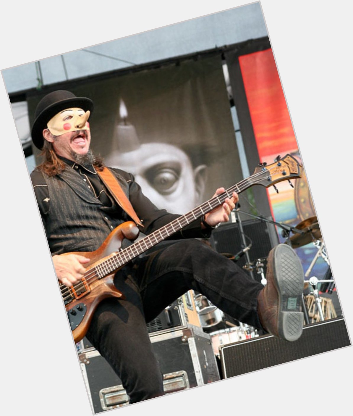 Happy 58th birthday to the best bassplayer ever. 
Les Claypool  