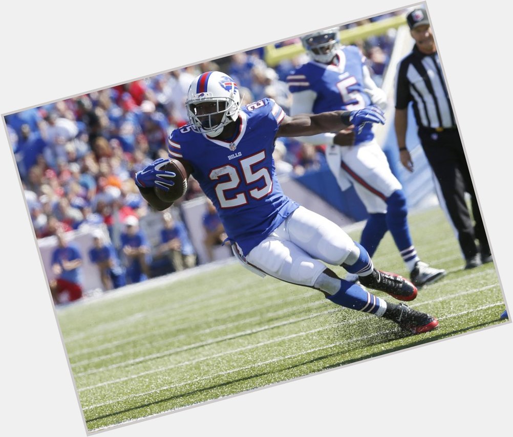 Happy Birthday to LeSean McCoy who turns 29 today! 
