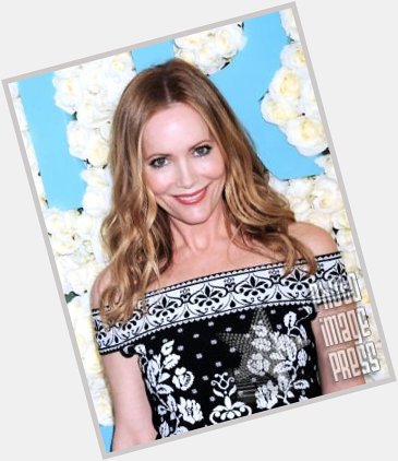 Happy Birthday Wishes to this beautifully talented lady the lovely Leslie Mann!           