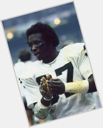 Happy birthday Lester Hayes 