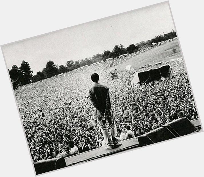9 21               September 21, Happy Birthday Liam Gallagher (1972-)
 