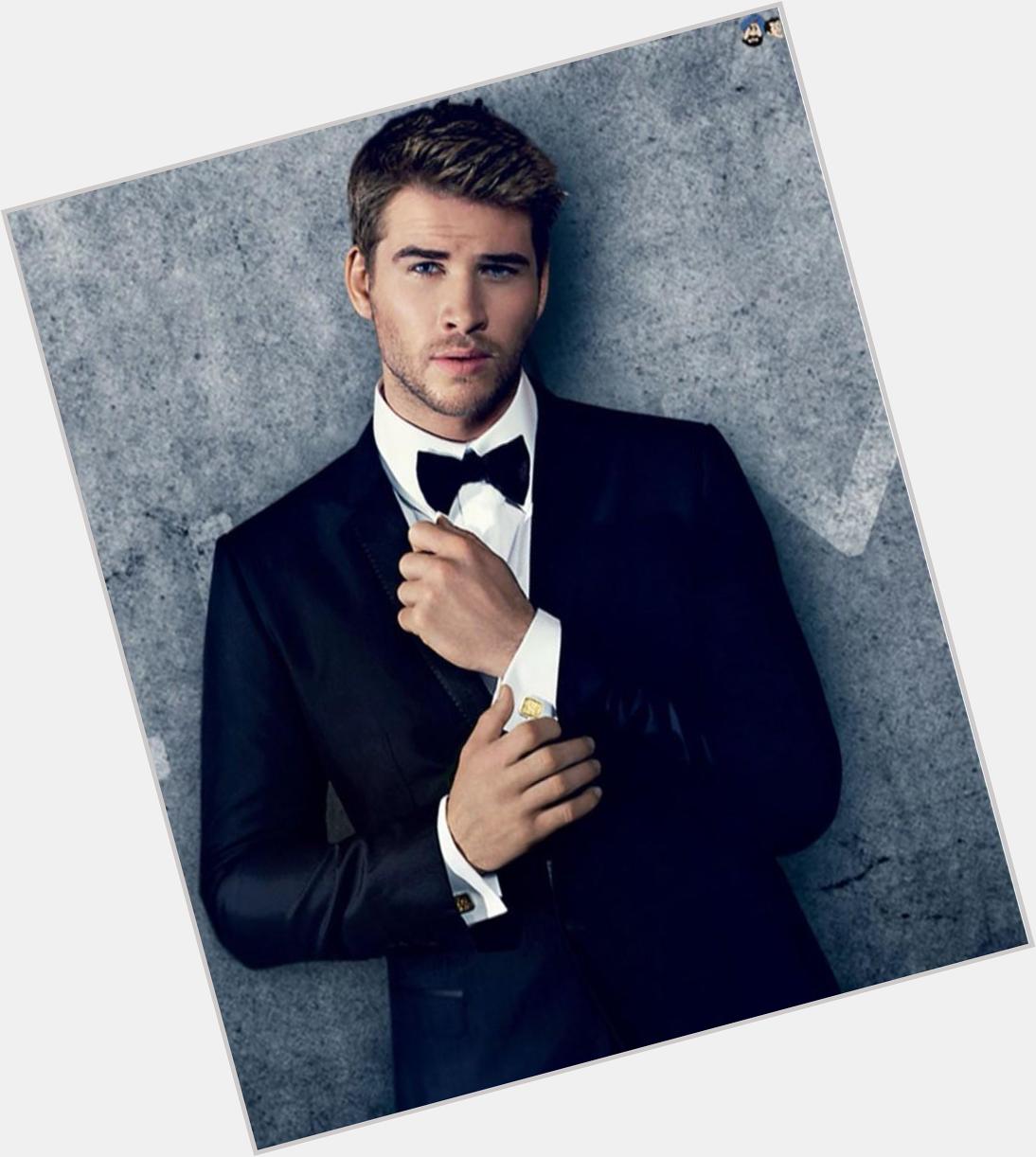 Remessage if you want to wish Liam Hemsworth a Happy 25th Birthday. 