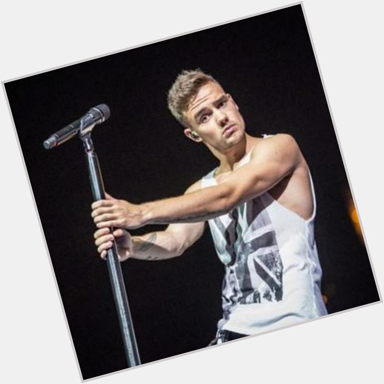 Happy birthday love,Today is the birthday of the most beautiful star in the world.I love you 