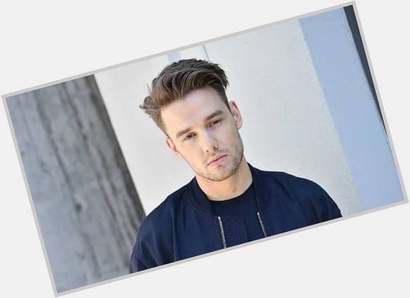 Daddy liam payne is 25 yo from today
happy birthday~

announce that one direction is gonna get back as soon! 