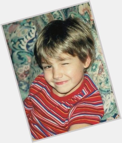 HAPPY 27TH BIRTHDAY LIAM PAYNE! THANK YOU FOR BEING SUCH A BIG INSPIRATION!    