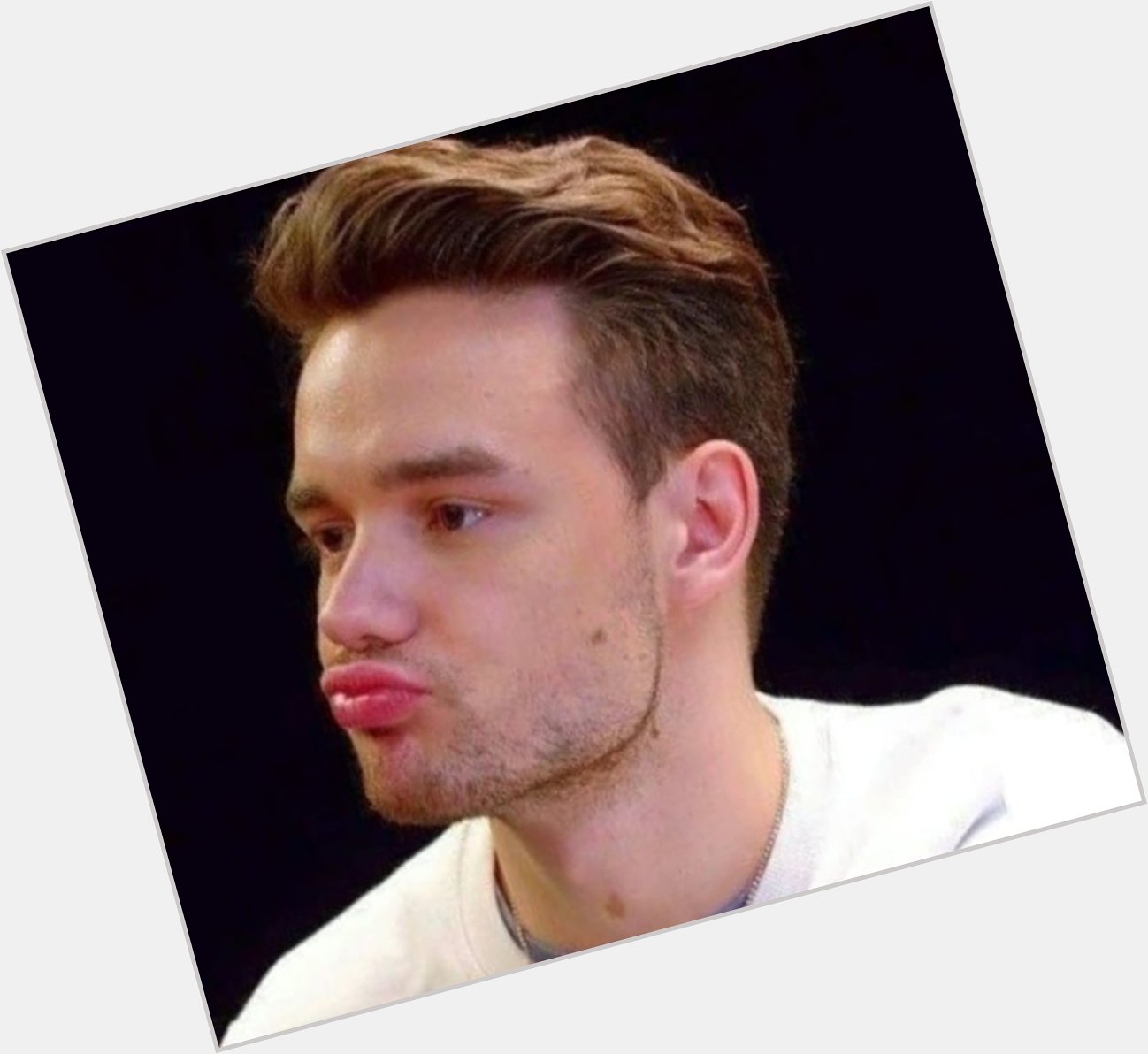 Liam Payne Kiss me    Happy Birthday !!! 