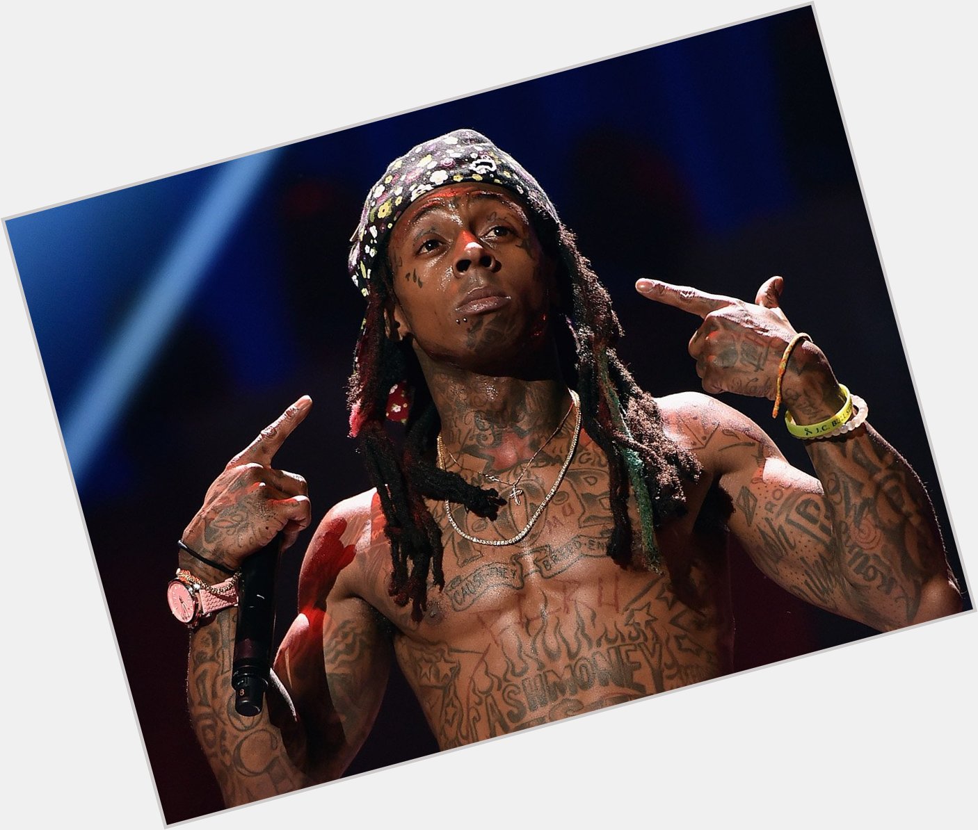 35 years young and still going strong. Happy birthday, Lil Wayne! What\s your favorite project by Weezy F Baby? 